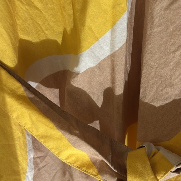 Chinti & Parker Wave Printed Puff Sleeve Tie Waist V-Neck Mini Dress Yellow Tan - Picture 4 of 5